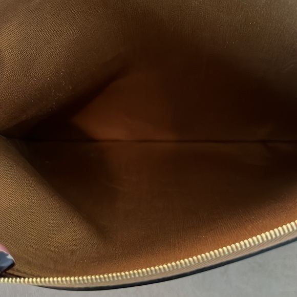 Celine Triomphe Small Clutch Bag- New with Tags - Picture 7 of 11